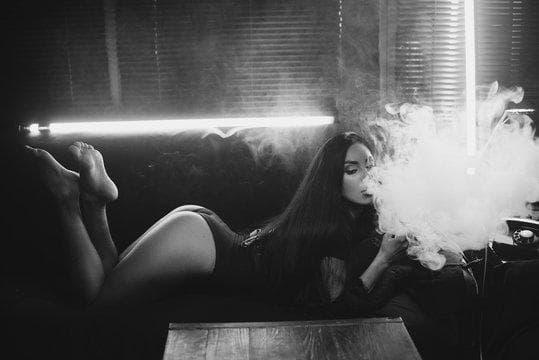Descubre cómo los cigarrillos electrónicos y el papieros elektroniczny pueden influir en los infartos y la salud cardiovascular