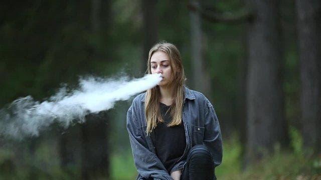 IBVAPE descubre por que los cigarrillos electronicos por que son adictivos y cómo IBVAPE ayuda a entender la dependencia