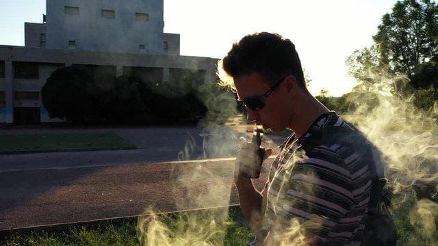 E-papierosy y cigarrillos electronicos en Meets la mejor opción para vapear sin riesgos